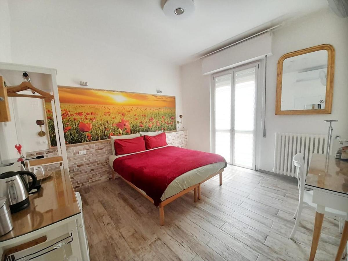 Biobenessere Eco-B&B -Adults Only- Moto&Bike Parking Arezzo Extérieur photo